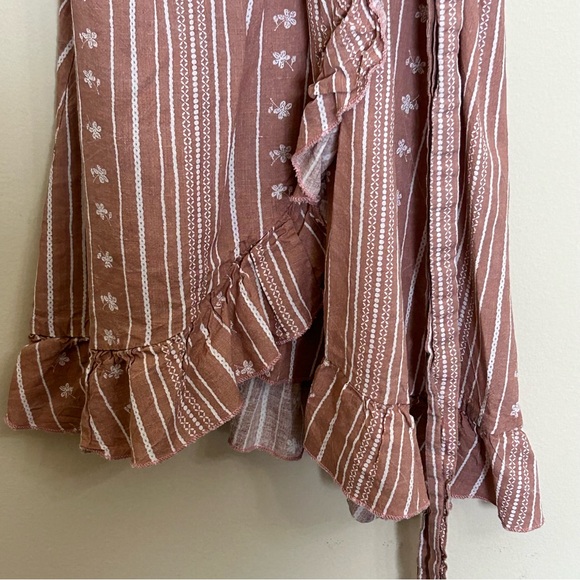 157.  Alter'd State faux wrap boho mini dress size M - Picture 7 of 8